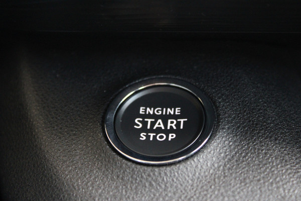 Jeep Avenger 1.2 Longitude | JBL Audio | Adaptieve cruise | Keyless