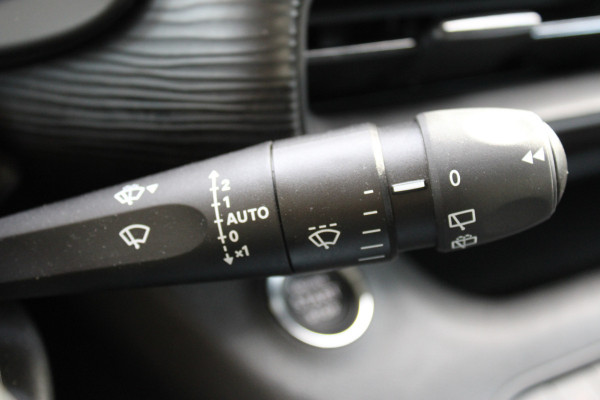Jeep Avenger 1.2 Longitude | JBL Audio | Adaptieve cruise | Keyless