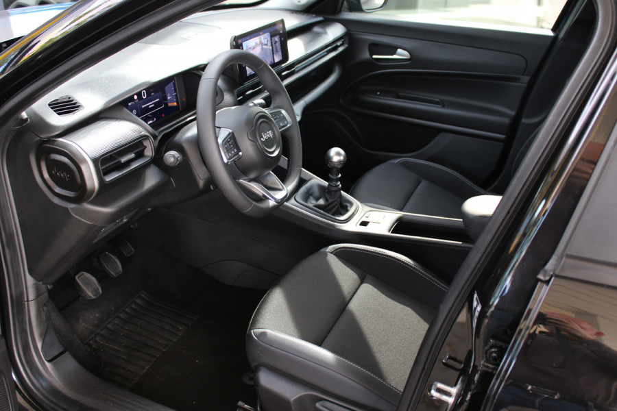 Jeep Avenger 1.2 Longitude | JBL Audio | Adaptieve cruise | Keyless