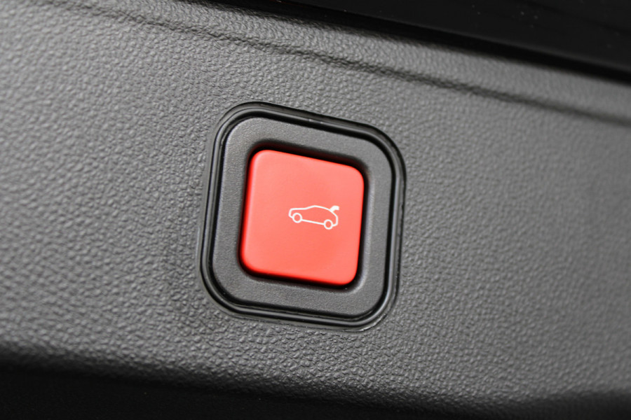 Jeep Avenger 1.2 Longitude | JBL Audio | Adaptieve cruise | Keyless