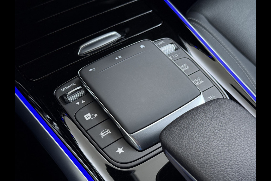 Mercedes-Benz EQB 250 69kWh SOH 97% Camera Apple Carplay Android Auto Stoelverwarming Elek.Achterklep Navi Ecc Cruise Control Pdc Business Line Verschuifbare Achterbank Dodehoekwaarschuwing Isofix DAB+ Bluetooth Lane Assist Led keyless 1e Eigenaar Origineel Nederlandse Auto