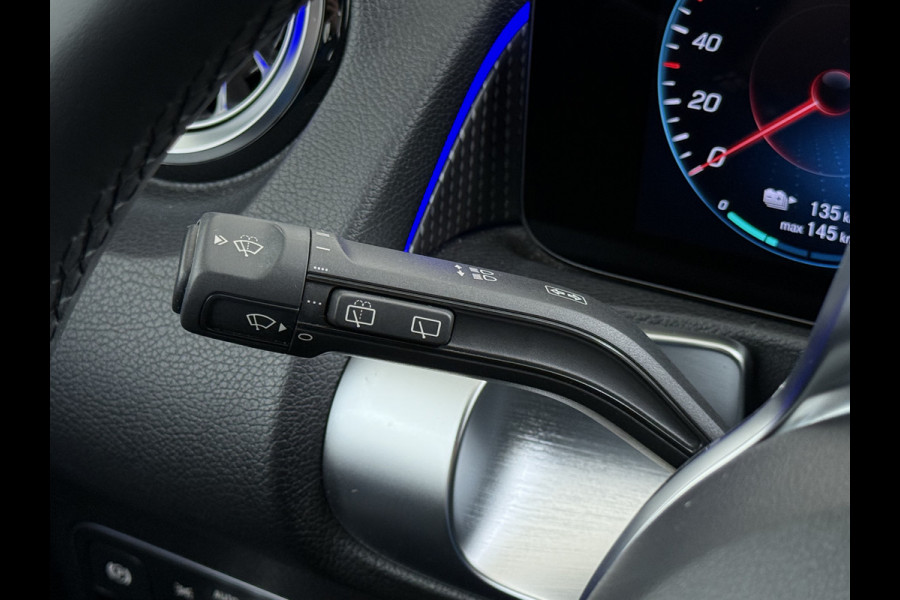 Mercedes-Benz EQB 250 69kWh SOH 97% Camera Apple Carplay Android Auto Stoelverwarming Elek.Achterklep Navi Ecc Cruise Control Pdc Business Line Verschuifbare Achterbank Dodehoekwaarschuwing Isofix DAB+ Bluetooth Lane Assist Led keyless 1e Eigenaar Origineel Nederlandse Auto