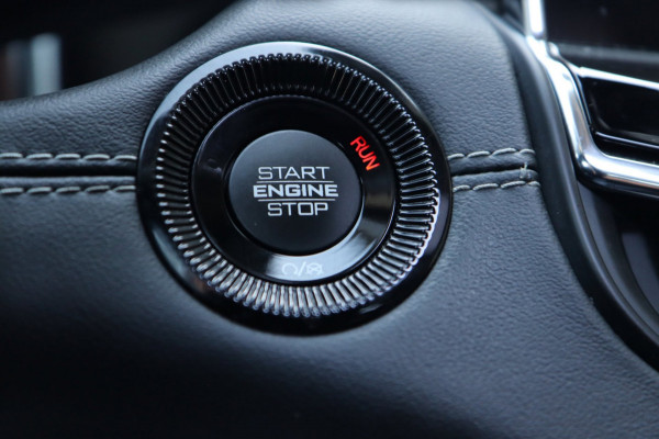 Jeep Compass 4xe 240 Plug-in Hybrid Electric S / PANO / ACC / KEYLESS / CAMERA / STUUR+STOELVERW