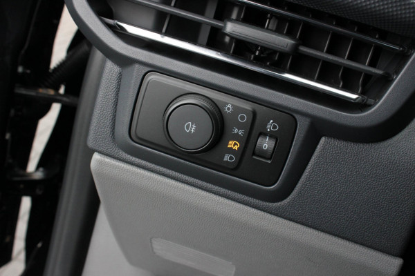 Ford E-Transit Cust. 320 L2H1 Limited 71 kWh DC DUBBEL CABINE / JB-EDITON / CAMERA / 370KM RANGE / APPLE CARPLAY DRIVERS- PACK