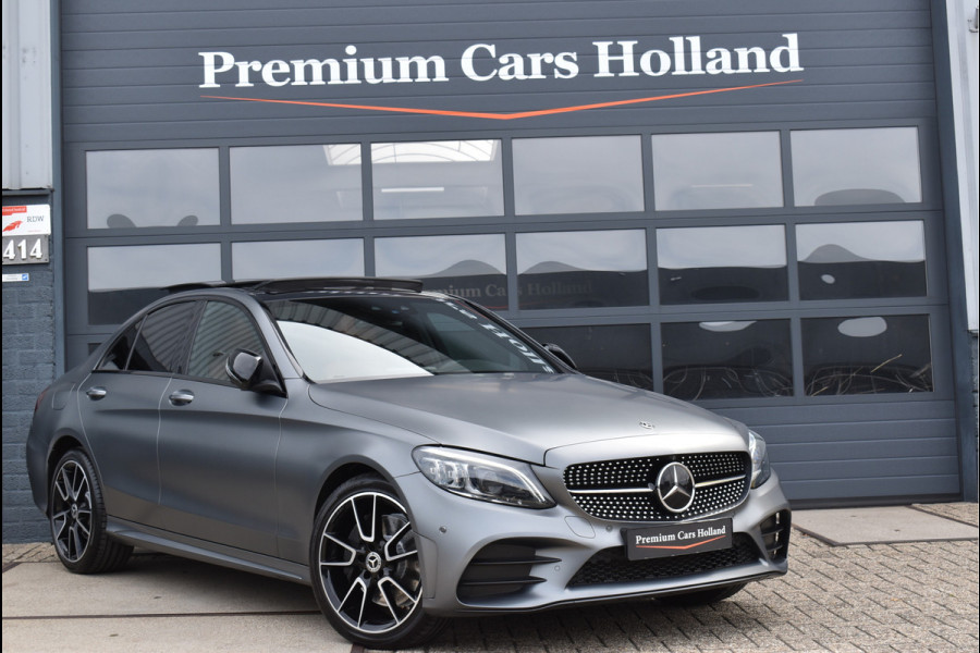 Mercedes-Benz C-Klasse 300 AMG 258 Pk Designo Matt Metallic Pano Vol Leder Digitale Cockpit Multi Beam 360 Camera Origineel Nederlands