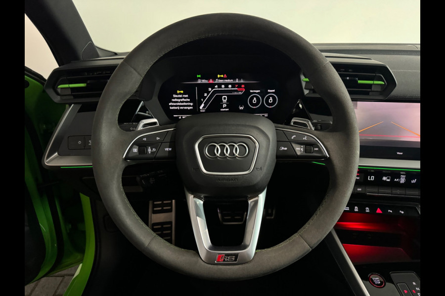 Audi RS3 Limousine 2.5 TFSI quattro Pano|Massage|Hulk|B&O|BlindSpot|ACC
