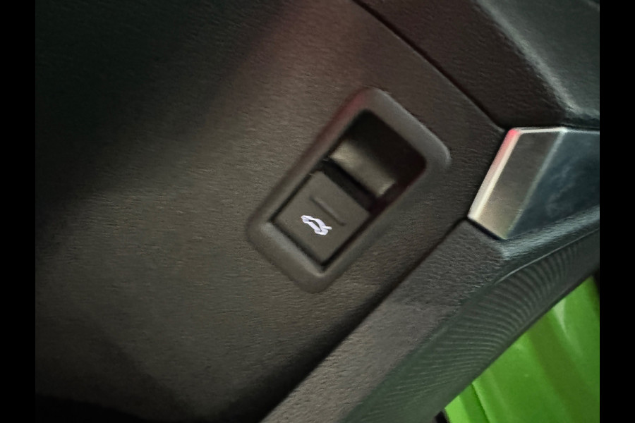 Audi RS3 Limousine 2.5 TFSI quattro Pano|Massage|Hulk|B&O|BlindSpot|ACC