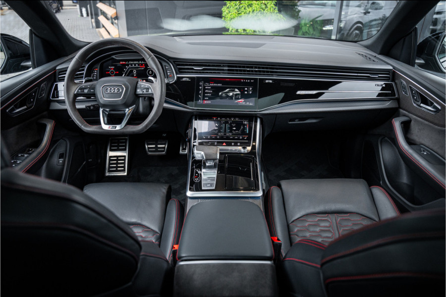 Audi RSQ8 4.0 TFSI quattro - RS Dynamic + | Panorama | Keramisch | Stoelmassage & Koeling