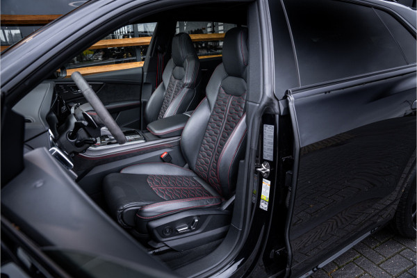 Audi RSQ8 4.0 TFSI quattro - RS Dynamic + | Panorama | Keramisch | Stoelmassage & Koeling