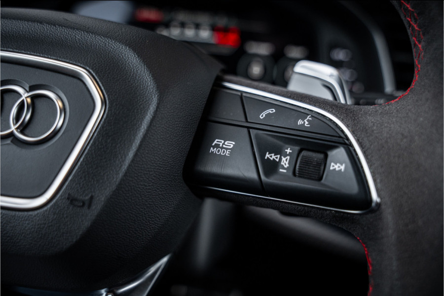 Audi RSQ8 4.0 TFSI quattro - RS Dynamic + | Panorama | Keramisch | Stoelmassage & Koeling
