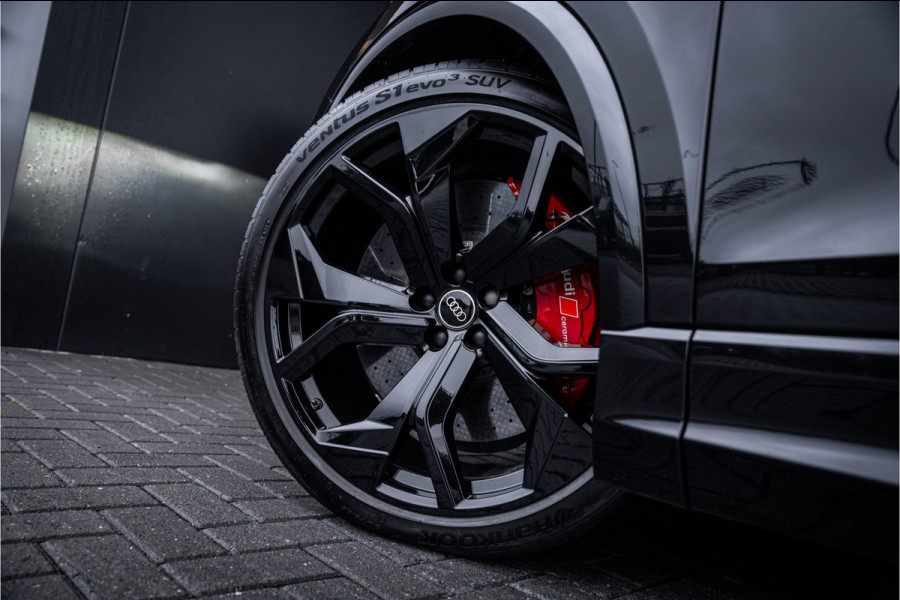 Audi RSQ8 4.0 TFSI quattro - RS Dynamic + | Panorama | Keramisch | Stoelmassage & Koeling