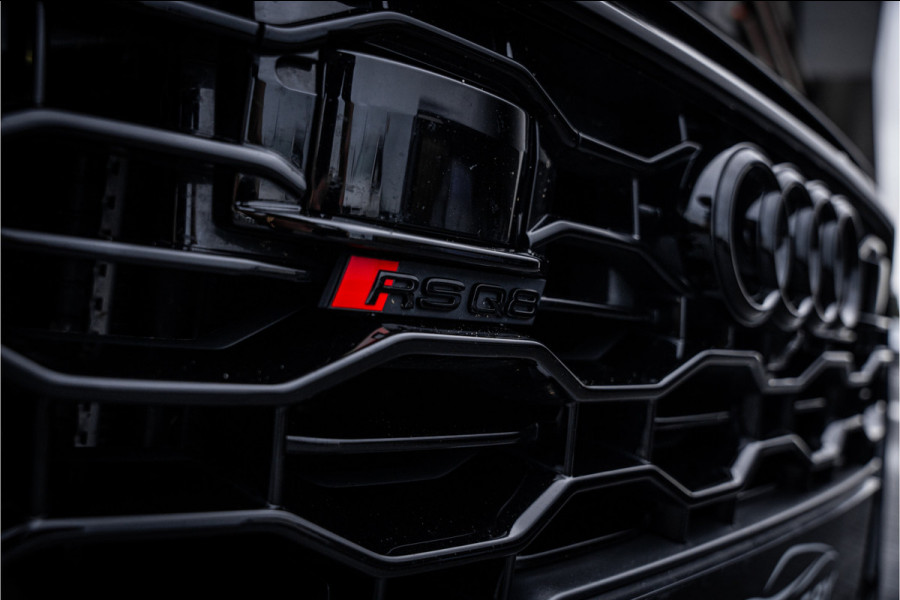Audi RSQ8 4.0 TFSI quattro - RS Dynamic + | Panorama | Keramisch | Stoelmassage & Koeling