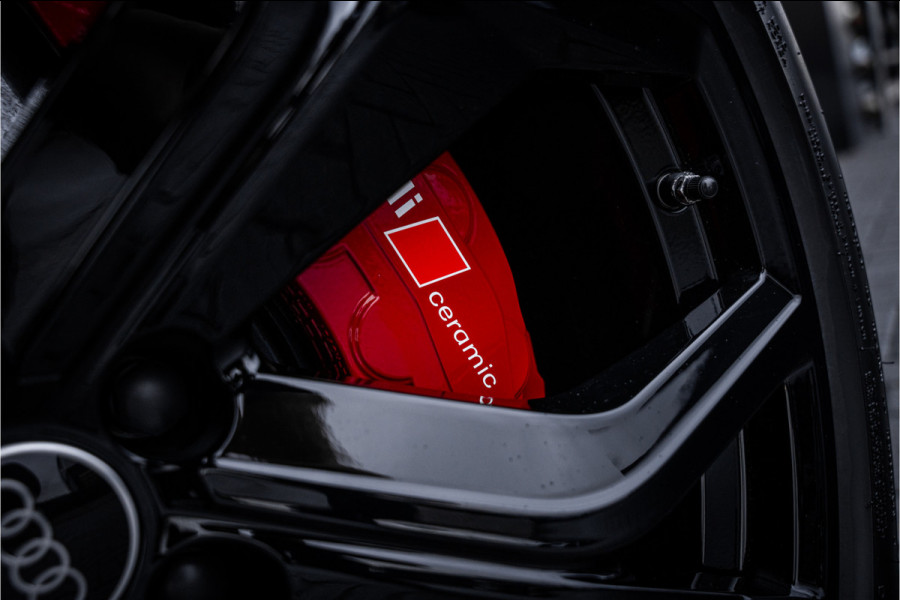 Audi RSQ8 4.0 TFSI quattro - RS Dynamic + | Panorama | Keramisch | Stoelmassage & Koeling