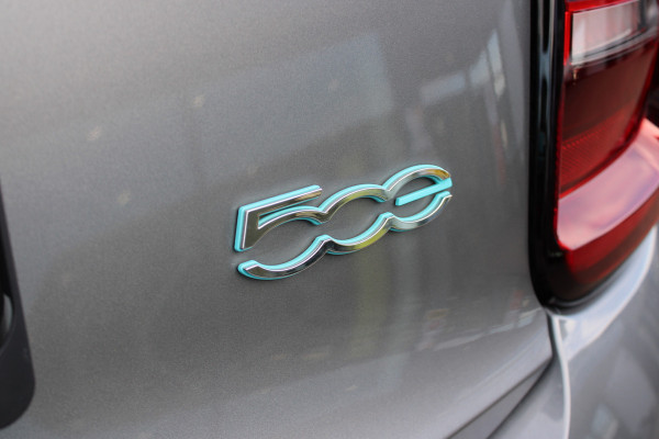Fiat 500E Icon 42 kWh | Camera | BLIS | Stoelverwarming | Carplay
