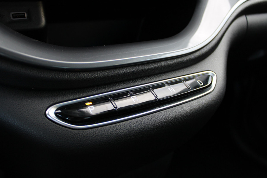 Fiat 500E Icon 42 kWh | Camera | BLIS | Stoelverwarming | Carplay