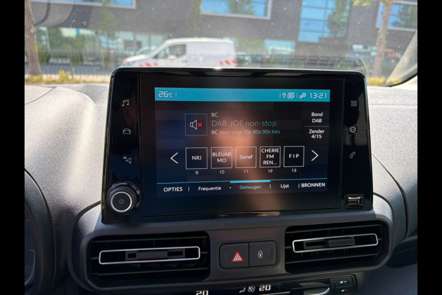 Citroën Berlingo 1.2 PureTech Shine AUTOMAAT!