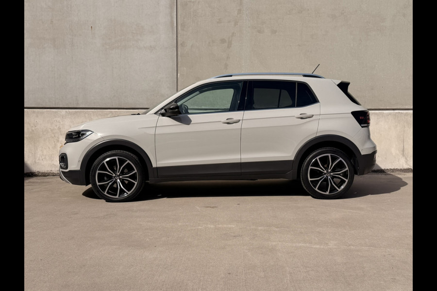 Volkswagen T-Cross 1.5 TSI DSG 18'' Camera Virtual Trekhaak CarPlay ACC