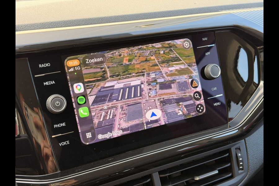 Volkswagen T-Cross 1.5 TSI DSG 18'' Camera Virtual Trekhaak CarPlay ACC
