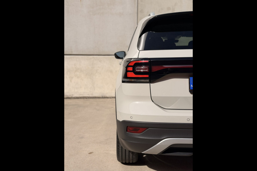 Volkswagen T-Cross 1.5 TSI DSG 18'' Camera Virtual Trekhaak CarPlay ACC