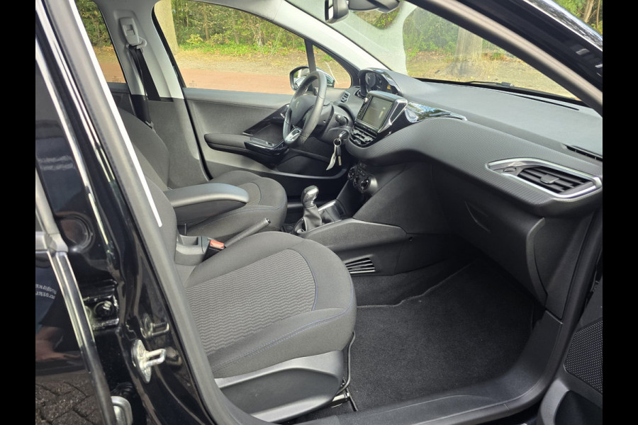 Peugeot 208 1.2 PureTech Signature | 1E EIGENAAR | 3/6 OF 12MND GARANTIE | CRUISE | NAVI |