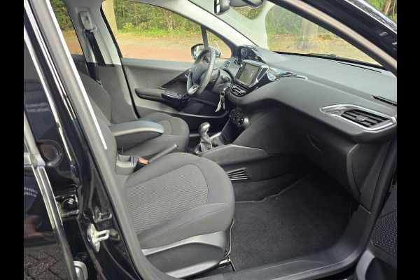 Peugeot 208 1.2 PureTech Signature | 1E EIGENAAR | 3/6 OF 12MND GARANTIE | CRUISE | NAVI |