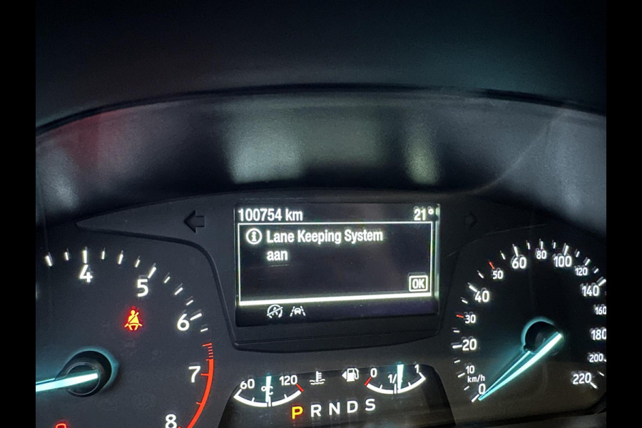 Ford Fiesta 1.0 EcoBoost Automaat Titanium ST-Line NweDistributie|Navi|CarPlay|DAB|Climate|Rijstrook