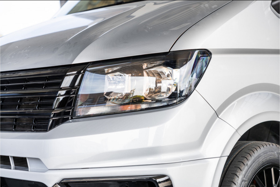 Volkswagen Crafter 35 2.0 TDI DSG L3H2 | Navigatie | Camera | CarPlay | Trekhaak | 3-Zitter | DAB | Nieuwe APK