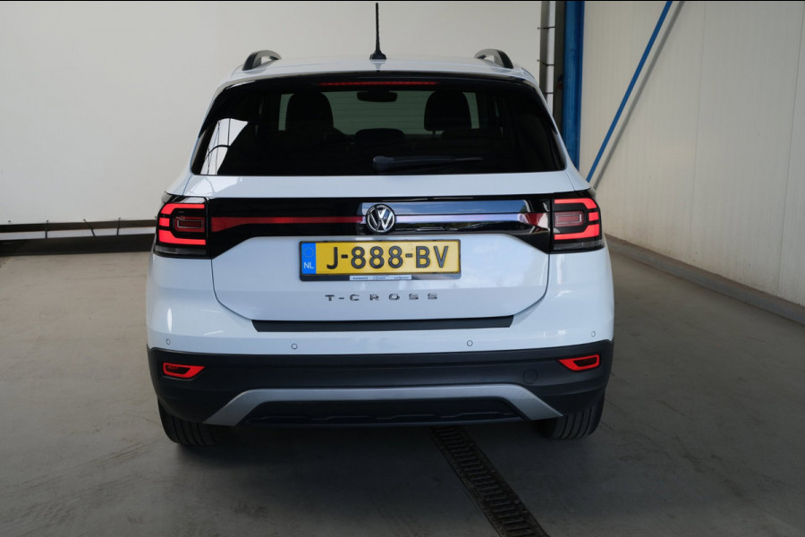 Volkswagen T-Cross 1.0 TSI Life - N.A.P. Airco, Cruise, PDC, Navi.