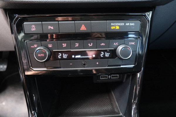 Volkswagen T-Cross 1.0 TSI Life - N.A.P. Airco, Cruise, PDC, Navi.