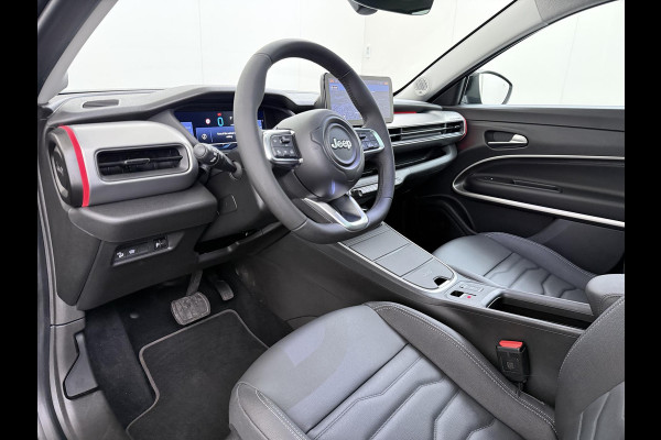 Jeep Avenger 1.2 e-Hybrid Summit VAN: 29.900,- VOOR: 26.877,- UW HERFSTVOORDEEL: 3.023,-  AUTOMAAT | PANORAMADAK | CAMERA | LEDER | STOEL MASSAGE | EL. KLEP | 12 MND BOVAG GARANTIE