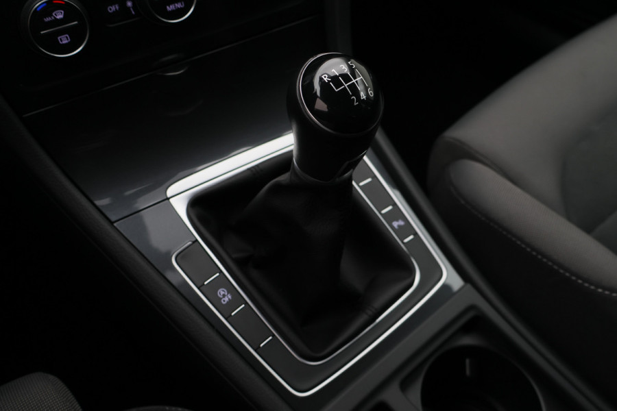 Volkswagen Golf Variant 1.5 TSI Comfortline Business ACC, Apple Carplay, Sportstoelen, Climate, PDC