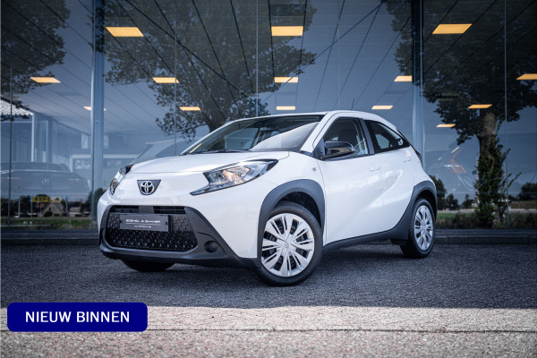 Toyota Aygo X 1.0 VVT-i S-CVT Play ** Camera ** Automaat ** Carplay