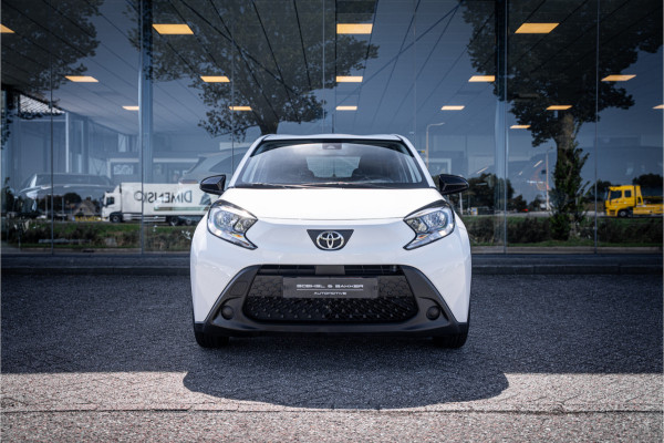Toyota Aygo X 1.0 VVT-i S-CVT Play ** Camera ** Automaat ** Carplay