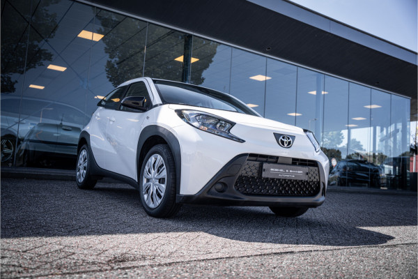 Toyota Aygo X 1.0 VVT-i S-CVT Play ** Camera ** Automaat ** Carplay