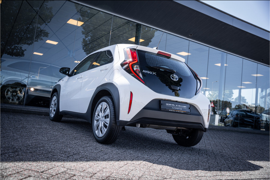 Toyota Aygo X 1.0 VVT-i S-CVT Play ** Camera ** Automaat ** Carplay