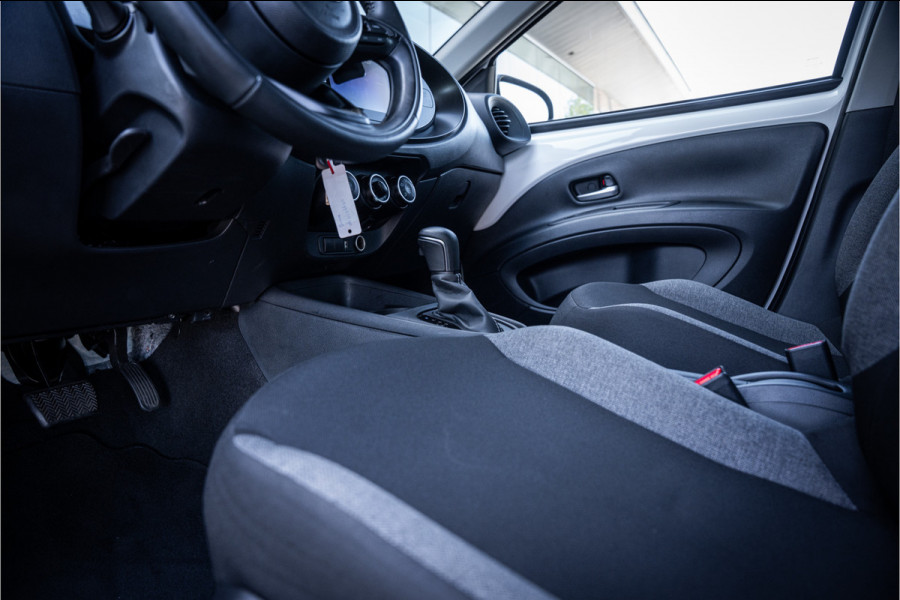 Toyota Aygo X 1.0 VVT-i S-CVT Play ** Camera ** Automaat ** Carplay