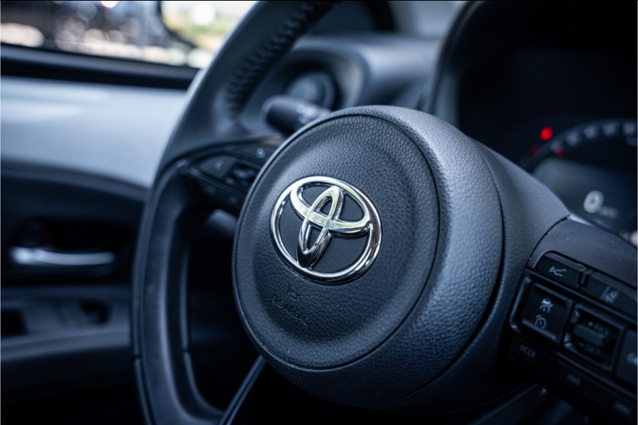 Toyota Aygo X 1.0 VVT-i S-CVT Play ** Camera ** Automaat ** Carplay
