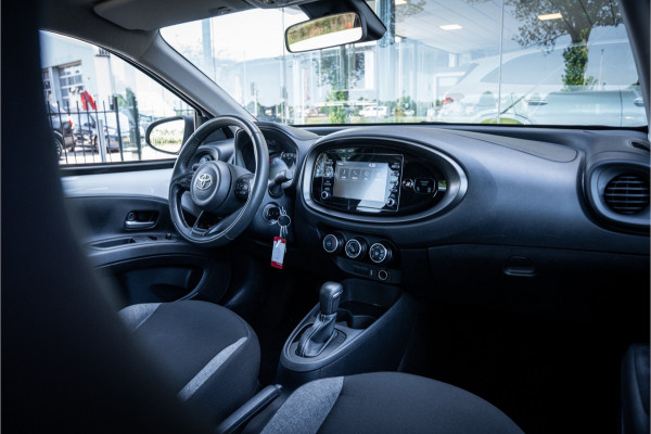 Toyota Aygo X 1.0 VVT-i S-CVT Play ** Camera ** Automaat ** Carplay