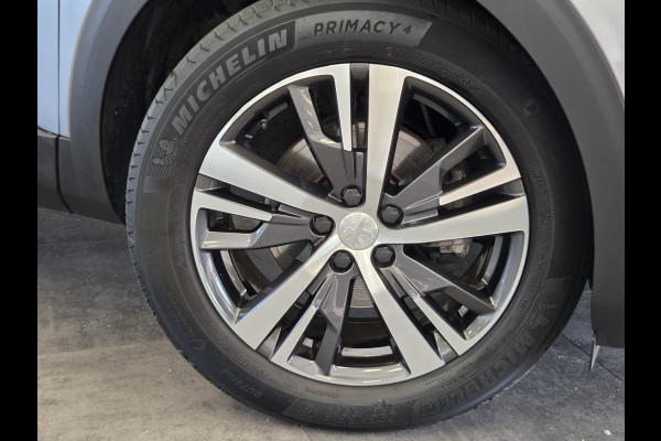 Peugeot 5008 1.2 PureTech Blue Lease Allure 7-Persoons Navigatie Full-led