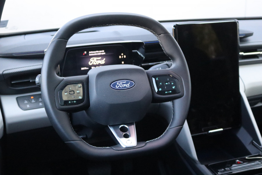 Ford Capri Premium Extended Range 340PK AWD 79 kWh Pano-dak/Adaptive-cruise/360camera/Stoelverwaming