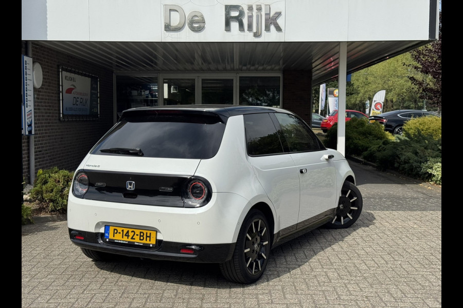 Honda E Advance 17" | Parelmoer|