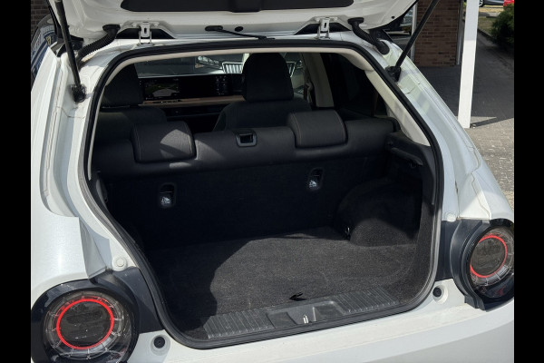 Honda E Advance 17" | Parelmoer|