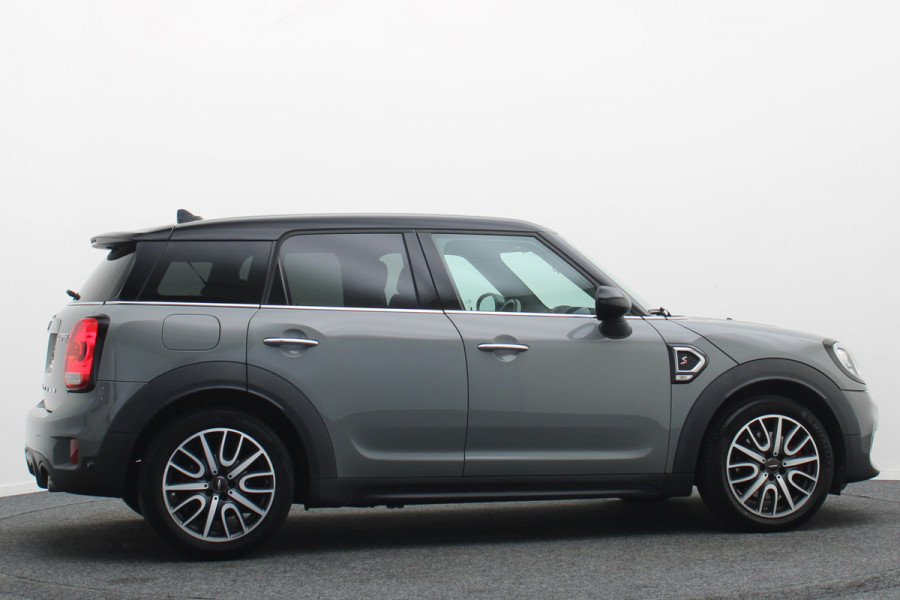 MINI Countryman 2.0 Cooper S Chili JCW Leer, Apple Carplay, Stoelverwarming, PDC, 18"
