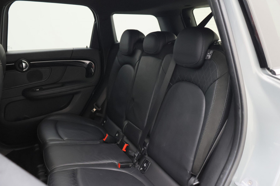 MINI Countryman 2.0 Cooper S Chili JCW Leer, Apple Carplay, Stoelverwarming, PDC, 18"