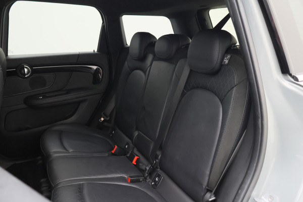 MINI Countryman 2.0 Cooper S Chili JCW Leer, Apple Carplay, Stoelverwarming, PDC, 18"