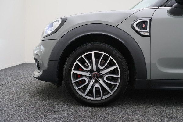 MINI Countryman 2.0 Cooper S Chili JCW Leer, Apple Carplay, Stoelverwarming, PDC, 18"