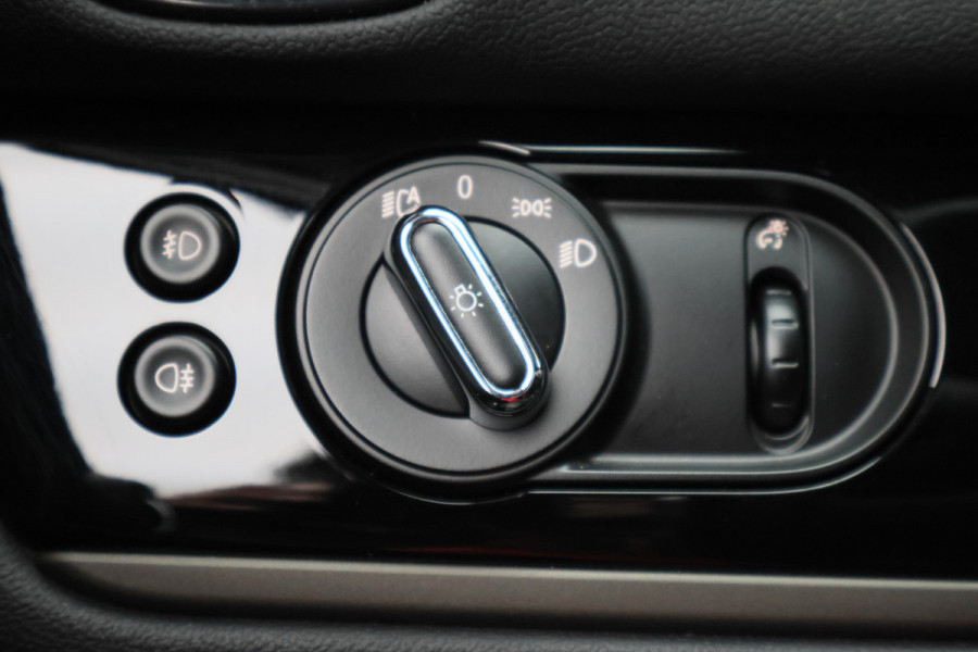 MINI Countryman 2.0 Cooper S Chili JCW Leer, Apple Carplay, Stoelverwarming, PDC, 18"