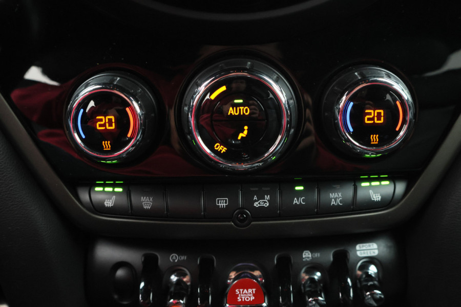 MINI Countryman 2.0 Cooper S Chili JCW Leer, Apple Carplay, Stoelverwarming, PDC, 18"