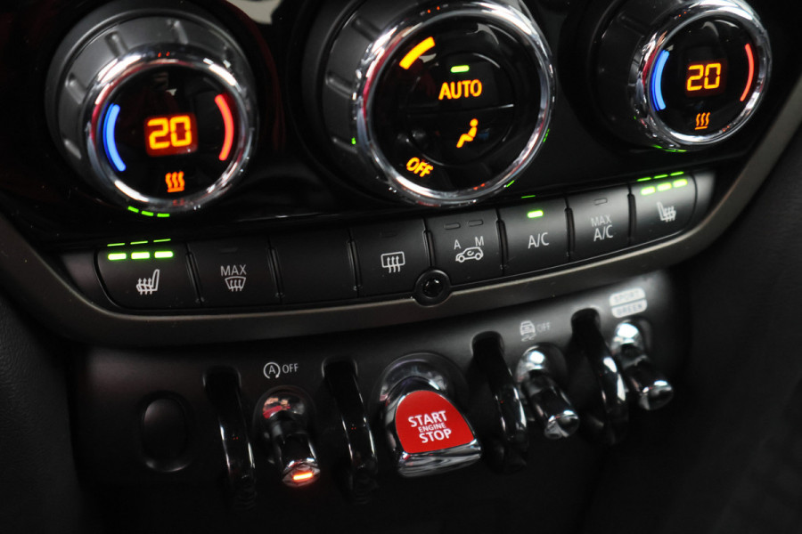 MINI Countryman 2.0 Cooper S Chili JCW Leer, Apple Carplay, Stoelverwarming, PDC, 18"
