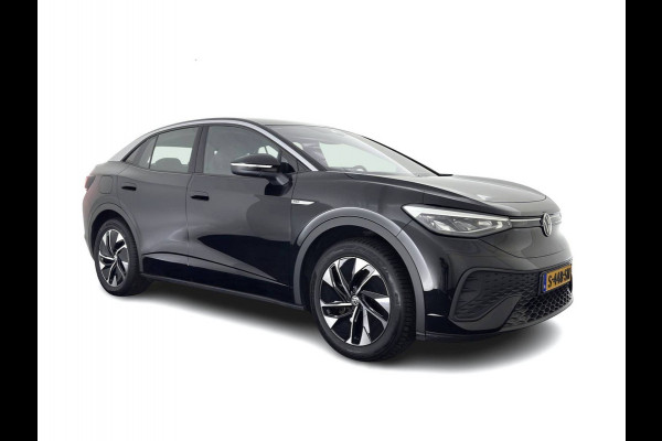 Volkswagen ID.5 Pro Business 77 kWh [3-Fase-11kW] {SoH-93%} (INCL-BTW) *HEATPUMP | LEATHER-ALCANTARA | FULL-LED | ADAPTIVE-CRUISE |  DIGI-COCKPIT | HEATED-COMFORTSEATS | KEYLESS | DAB+ | AMBIENTLIGHT | NAVI-FULLMAP | CAMERA | TOWBAR | HEAD-UP | 19''AL